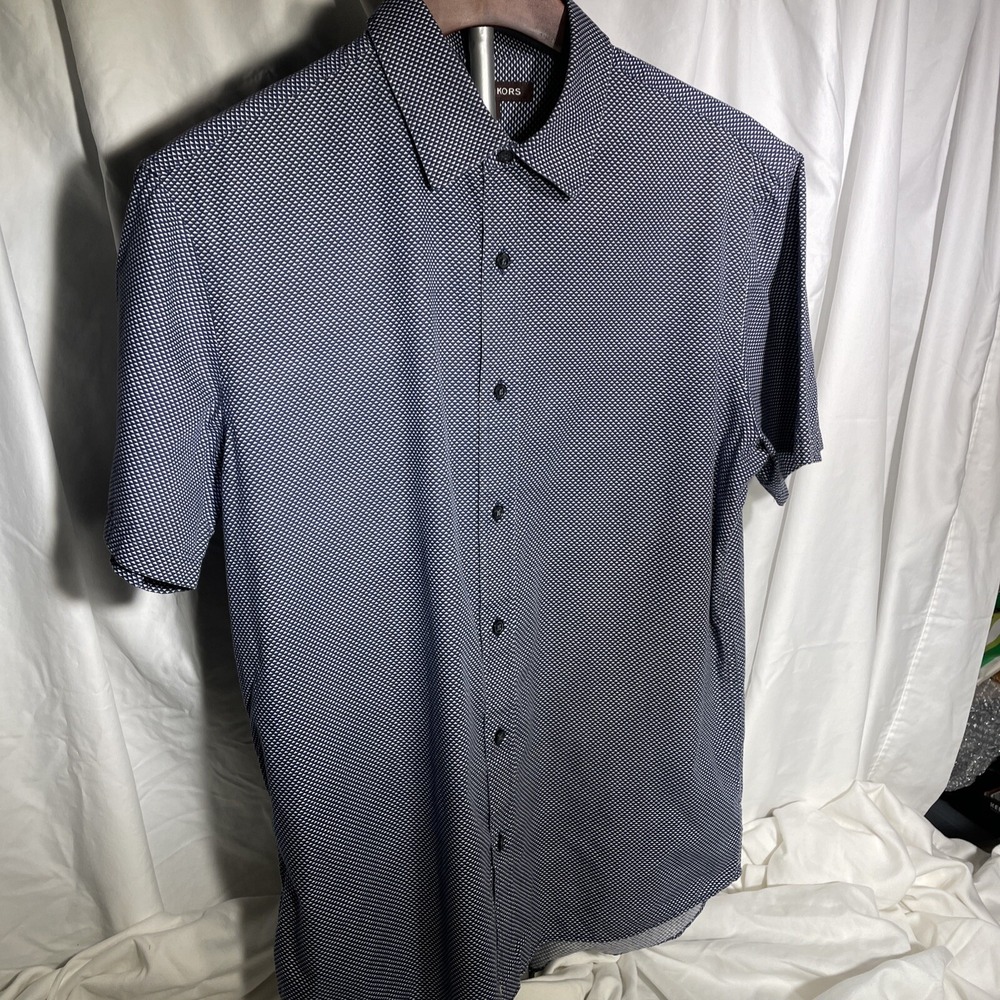 Michael Kors Mens Size M Classic Fit Navy Blue Button Up Short Sleeve Shirt - Picture 2 of 15